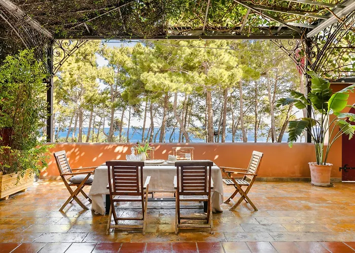 Scorpios Mansion / Downtown Skala / Seaside